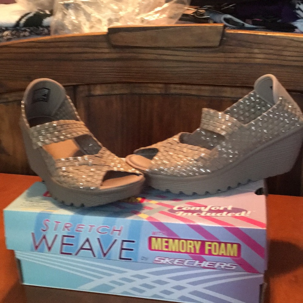 Shoes - Picture 2 of 3